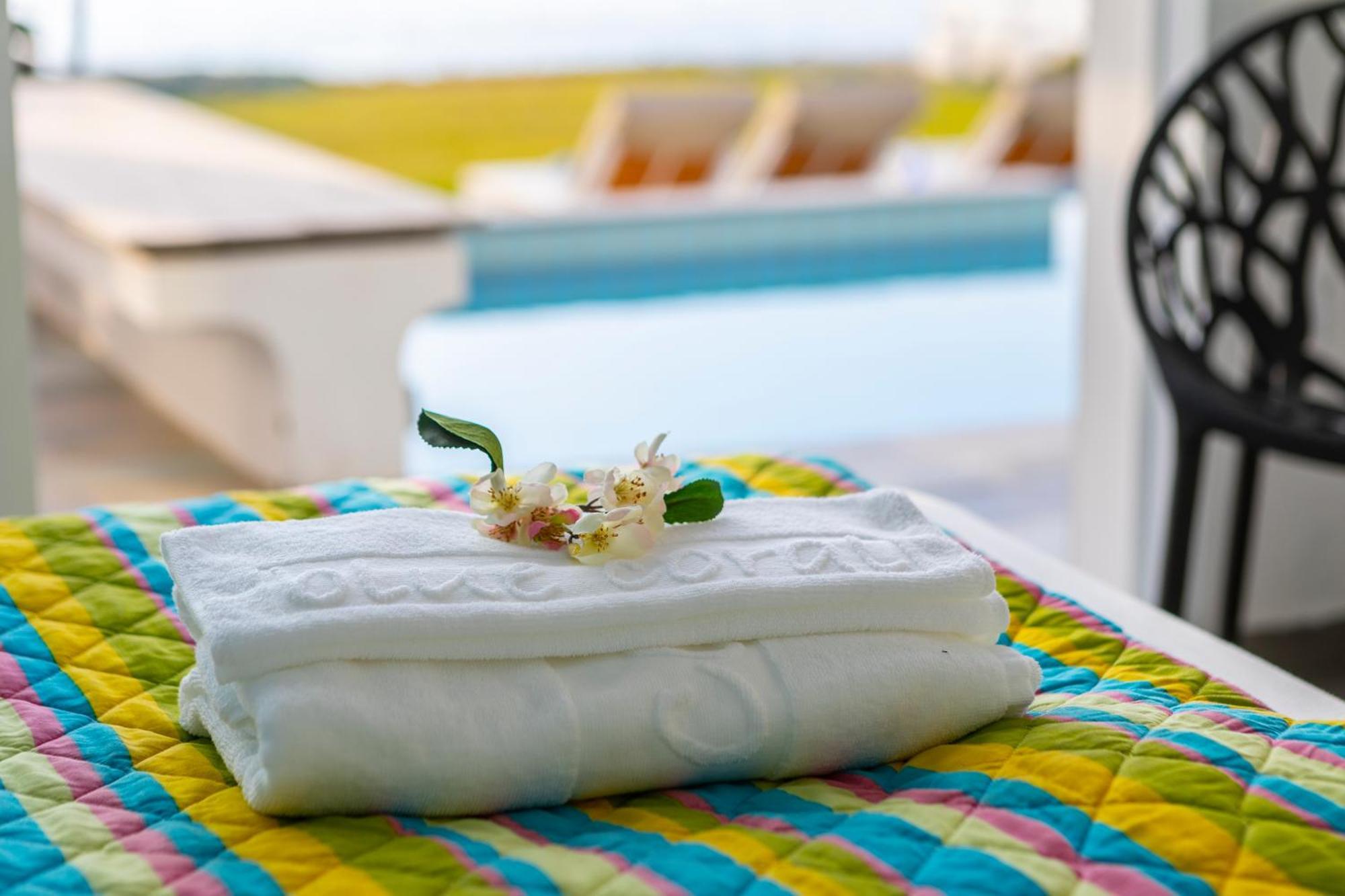 Blue Coral Beach Villas Three Exclusive Villas - Poseidon - Nautilus - Oceanos - And - Baby Coral Bungalow Bahía de Coral Exterior foto