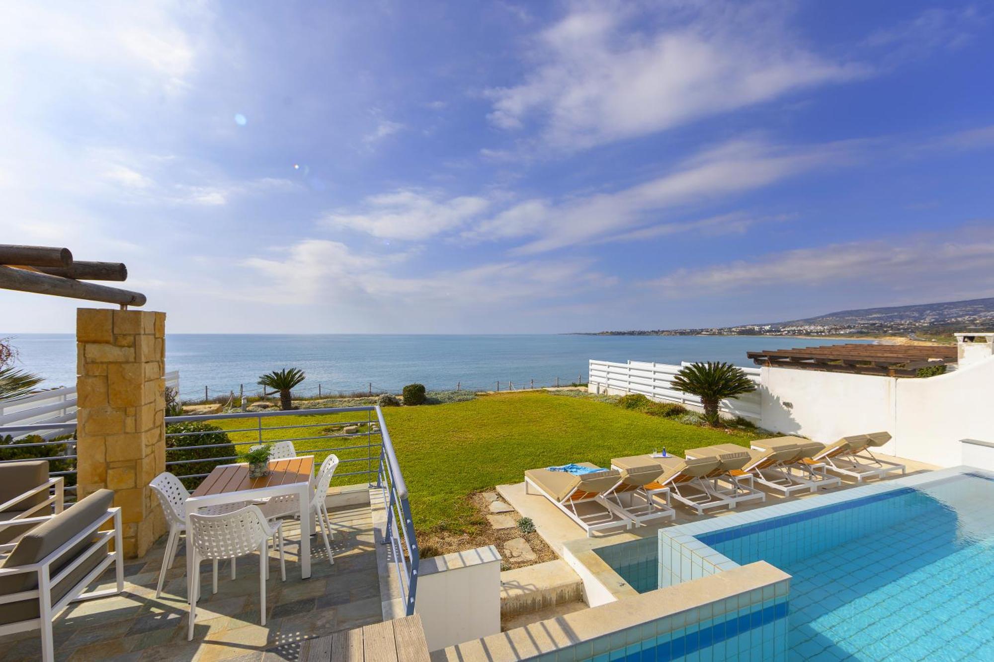Blue Coral Beach Villas Three Exclusive Villas - Poseidon - Nautilus - Oceanos - And - Baby Coral Bungalow Bahía de Coral Exterior foto